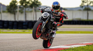 Ducati Monster 2021 hoàn toàn mới ra mắt tại Nhật Bản