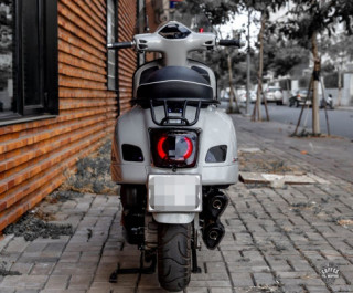 GTS 300 Super hầm hố hơn trong bộ súng Multistrada