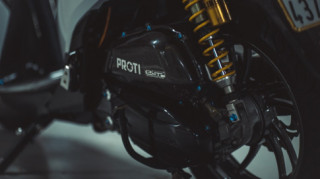Honda SH độ ngốn hơn 100 triệu đồng của biker Việt