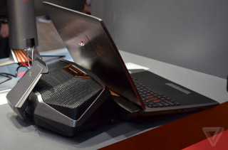 Laptop chơi game với màn hình 4K, tản nhiệt nước của Asus