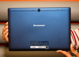 Lenovo Tab 2 A10-70: Màn hình hiển thị tốt, giá rẻ