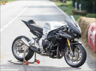 Lộ diện Fireblade SP hầm hố trên đường đua drag-race