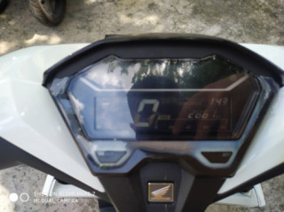 Bán xe Vario 150cc