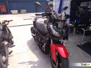 Cận cảnh chi tiết bên trong của Yamaha XMax 250 2018
