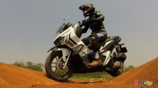 [Clip] Bất ngờ với khả năng chạy Off-road của Honda ADV150
