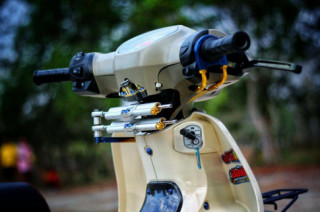 Cub Fi độ bức phá cách chơi trong sự tinh tế của biker xứ chùa vàng