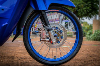 Cub Fi độ mang vẻ đẹp rạng ngời với option đồ chơi chất