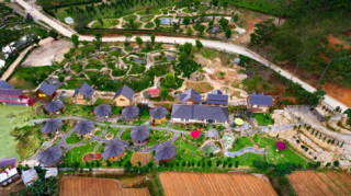 Đà Lạt xuất hiện ‘ngôi làng 7 chú lùn’ khiến giới trẻ ùn ùn đến check in
