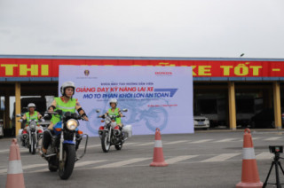 Honda Việt Nam phối hợp với CSGT triển khai hoạt động về An toàn giao thông 2019