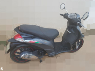 Piaggio Liberty 3V i.e 2013 Màu Xám Ghi Sần.BS 92C