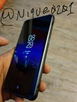 Samsung Galaxy S8 Active hiện nguyên hình