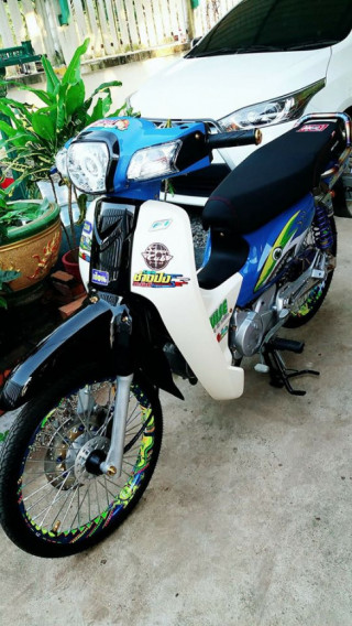 Super Cub110i bá đạo trong bản độ cá mập niềng răng