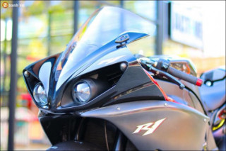 Yamaha R1 độ nhẹ nhàng đầy sức thuyết phục