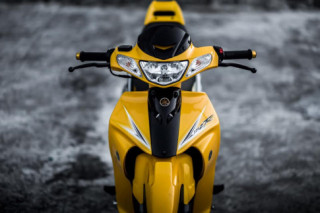 Yaz 125 tỏa sáng với dàn chân Brembo Billet mắc hơn cả vàng