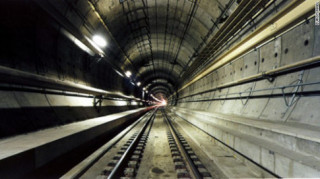 9 đường hầm kỳ vĩ nhất thế giới