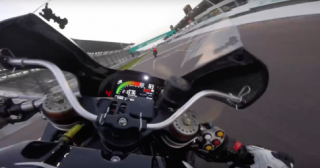 [Clip] Trải nghiệm đường đua Suzuka 8H 2018 trên chiếc Yamaha R1