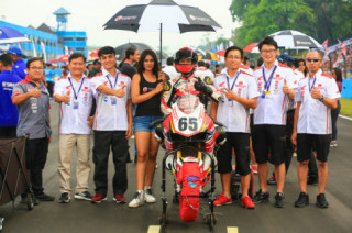 ‘ Gã Điên ’ Cao Việt Nam : Từ Racing Boy thành Racing Man
