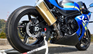 GSX-R1000R 2020 được giới thiệu body kit Carbon từ Magical Racing