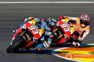 Honda đang chờ đợi để đánh giá tiềm năng Alex Marquez trước khi gia hạn hợp đồng