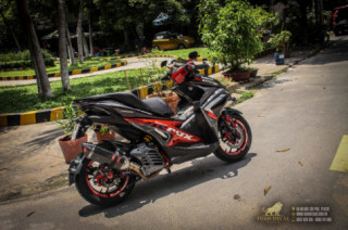 NVX độ đầy ấn tượng trong style phuộc xéo
