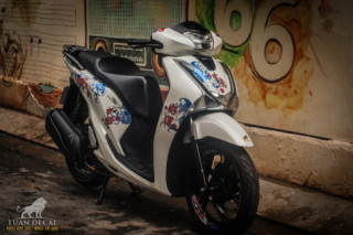 SH 150 độ đậm chất chơi với phong cách tem cá chép