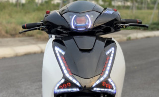 SH150i độ Full Option với vẻ đẹp đầy ma mị của đại gia Hà Nội