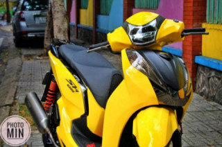 SH300i lột xác thành siêu xe thể thao với dàn trang bị hấp dẫn