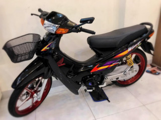 Wave 110 bản độ kinh khủng với dàn chân hơn 20 triệu đồng