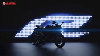 Yamaha R15V4 và R15M chính thức trình làng, giá siêu tốt từ 61,6 triệu đồng