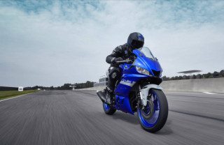 Yamaha R3 2020 được bán chính hãng tại VN với giá bất ngờ