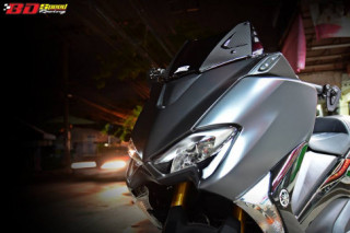 Yamaha T-max 530 DX đẹp rạng ngời sau khi nâng cấp