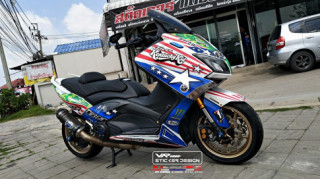Yamaha Tmax bản độ đậm chất thái qua bộ tem đấu American