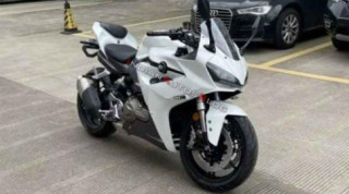 Benelli Sportbike 500cc lộ diện hình ảnh khá giống Honda CBR650R