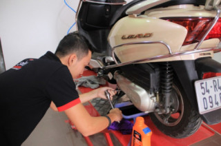 Dầu nhớt ô tô, xe máy có dùng được không?