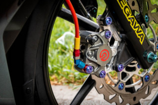 Dưới 4 triệu đồng lựa chọn của tôi vẫn là heo Brembo 2 pis đối xứng vì sao ?