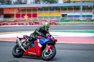 Giải mã chữ ‘R’ cuối cùng trong tên gọi của CBR1000RR-R