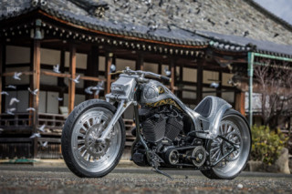 Harley-Davidson Fat Boy độ phong cách phức tạp khó tin của Custom Works Zon