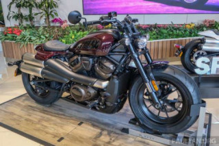 Harley-Davidson Sportster S 2021 vừa ra mắt ở Malaysia có giá bán rẻ hơn tại VN