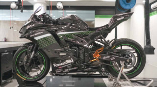 Ninja ZX-25R tiết lộ giá bán cực tốt tại Đông Nam Á