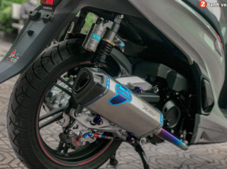 SH350i độ khủng ngoài sức tưởng tượng của tay chơi 17 tuổi!