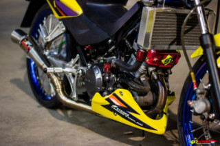 Sonic 125 có vẻ ngoài cực kì bụi bặm khoe dáng trên đất Thái