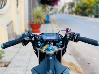 Sonic 150 độ khác biệt hoàn toàn với dàn chân mang phong cách X1r