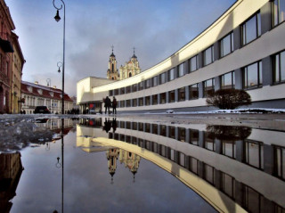 Vilnius vẻ đẹp của thành phố sau cơn mưa