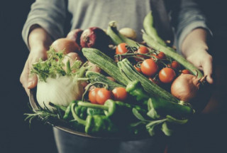 Ăn thực phẩm hữu cơ có thể ngừa ung thư?