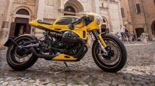 BMW RnineT độ theo phong cách xe đua retro