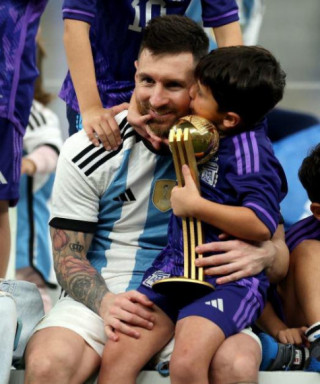 Con trai Messi chiếm sóng sau chung kết World Cup 2022 vì loạt biểu cảm tấu hề đến từ “đội trưởng đội anti-Messi”