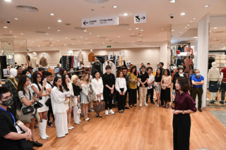 Cửa hàng thứ hai của Uniqlo tại Hà Nội chính thức khai trương tại Vincom Center Metropolis ngày 25/09