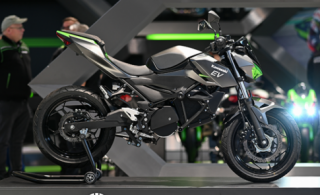 Kawasaki EV Prototype lộ diện tại sự kiện Intermot 2022