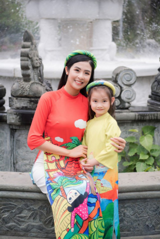Con gái nuôi Hoa hậu Ngọc Hân xinh chuẩn mỹ nhân