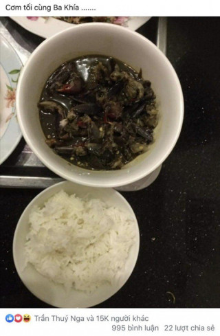 Cư dân mạng “dậy sóng” khi Hoài Linh ăn cơm trắng với món ăn đặc biệt này